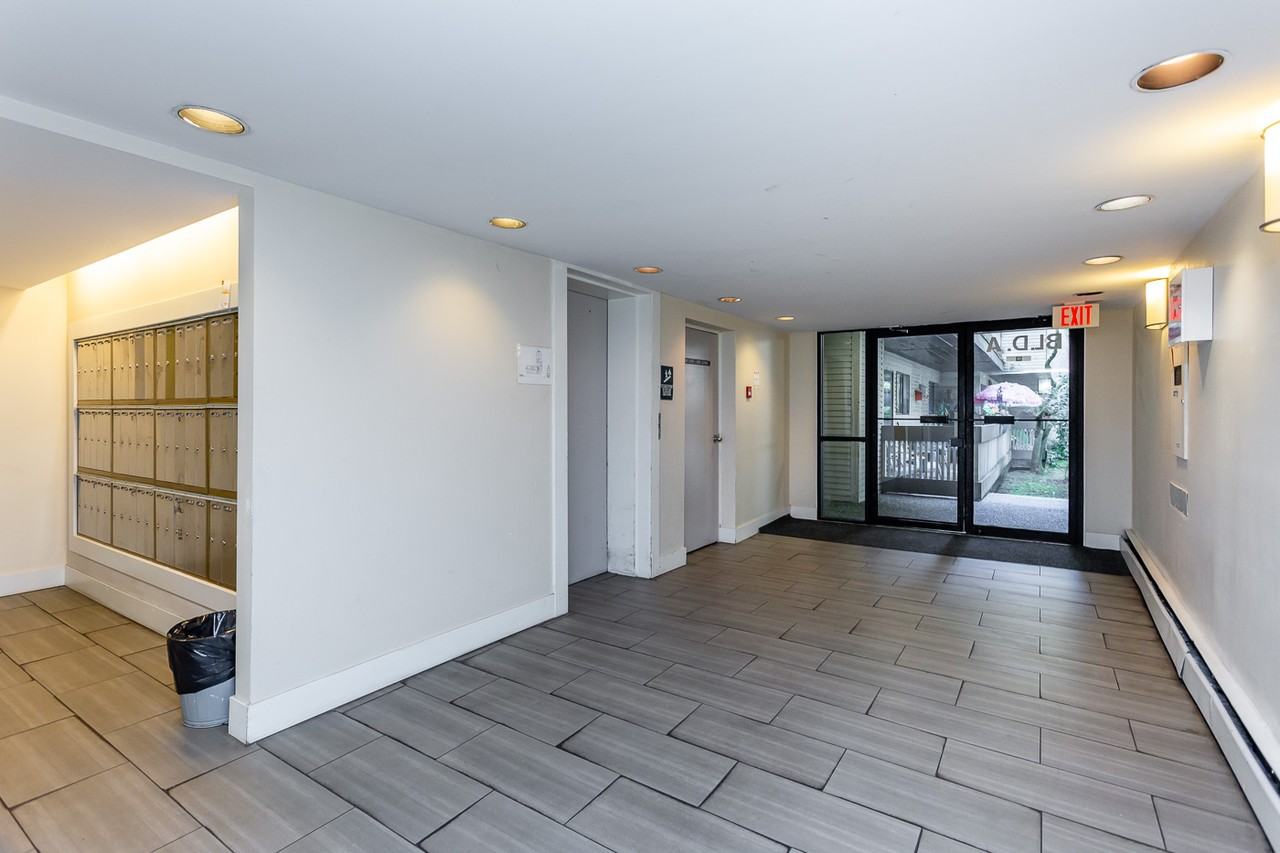 Shannon Gardens Apartments - Photo 4 of 10