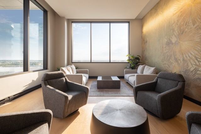 Central Parc Laval - Photo 5 of 50