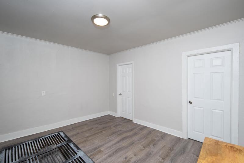 53 Main St - Photo 6 of 25