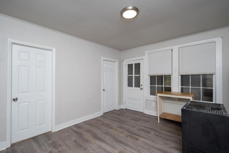 53 Main St - Photo 7 of 25