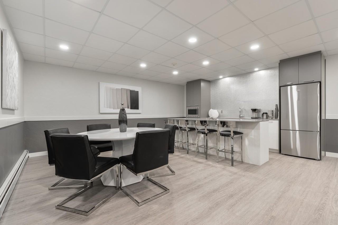 Viking Arms - Photo 6 of 34