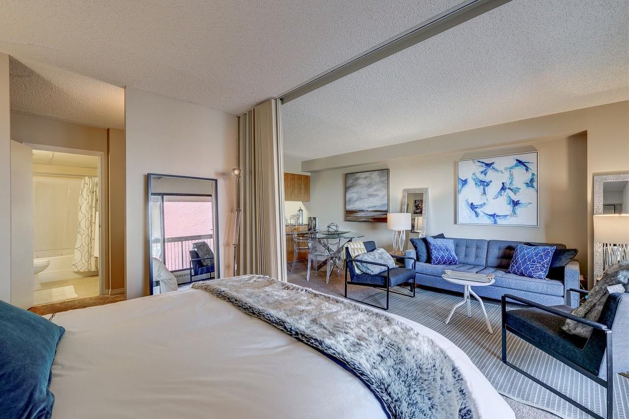 Boardwalk Centre - Photo 5 of 23