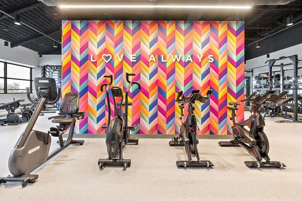 Boardwalk Centre - Photo 7 of 23