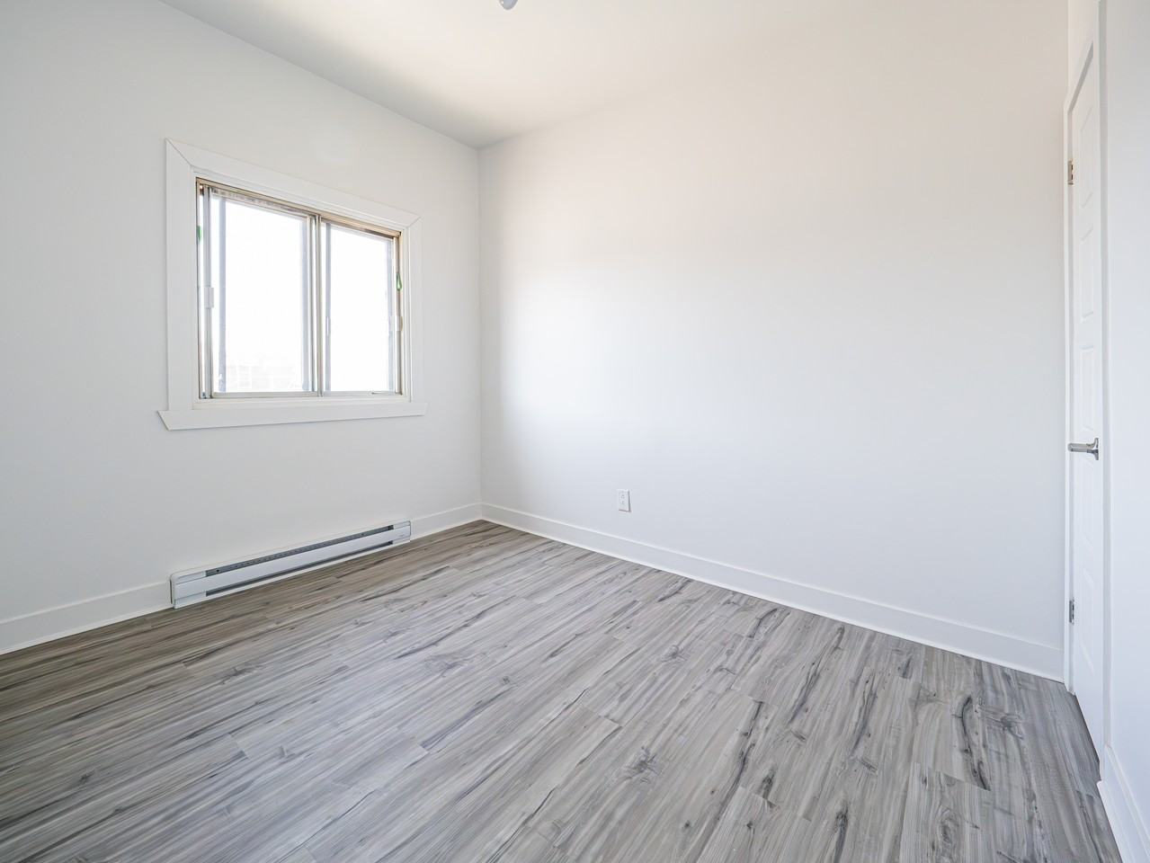 147 Cremazie Ouest - Photo 4 of 8