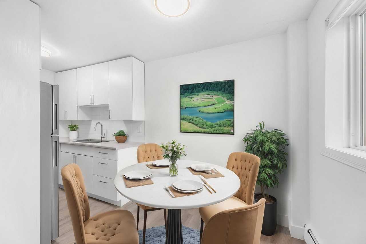 Noel Meadows - Photo 2 of 9