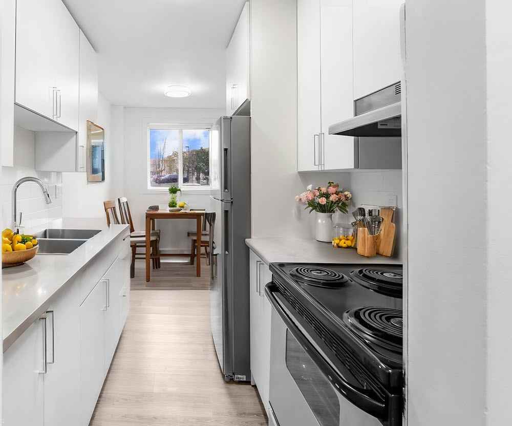 Noel Meadows - Photo 3 of 9