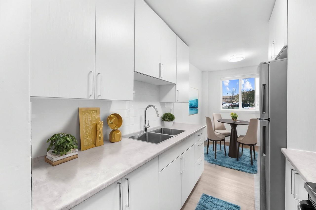 Noel Meadows - Photo 4 of 9