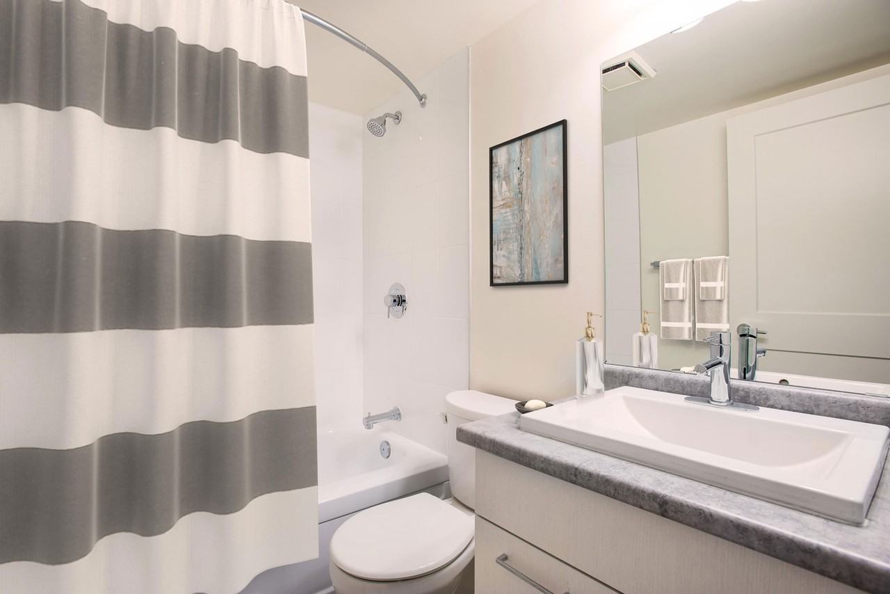 The Bristol - Photo 4 of 6