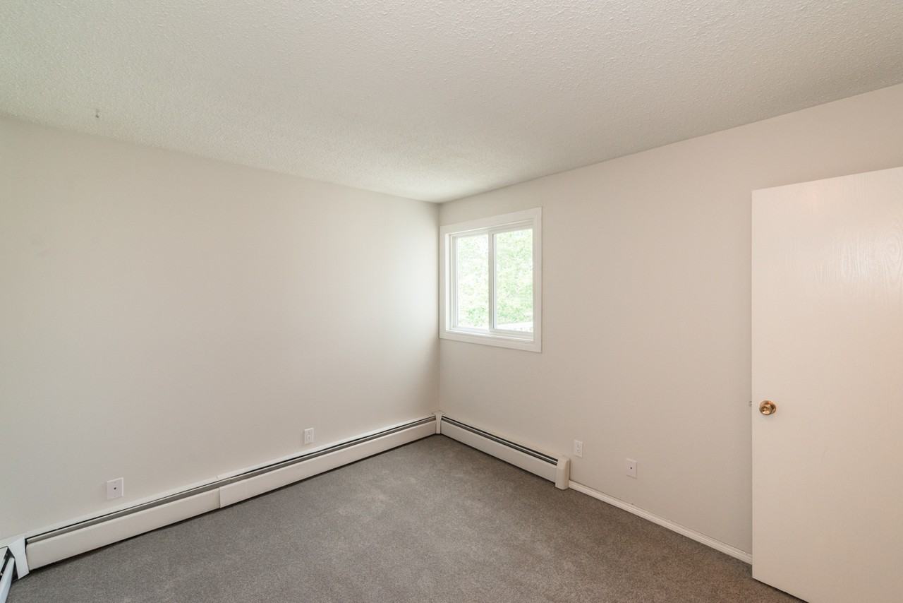 Meadowside Estates - Photo 5 of 14