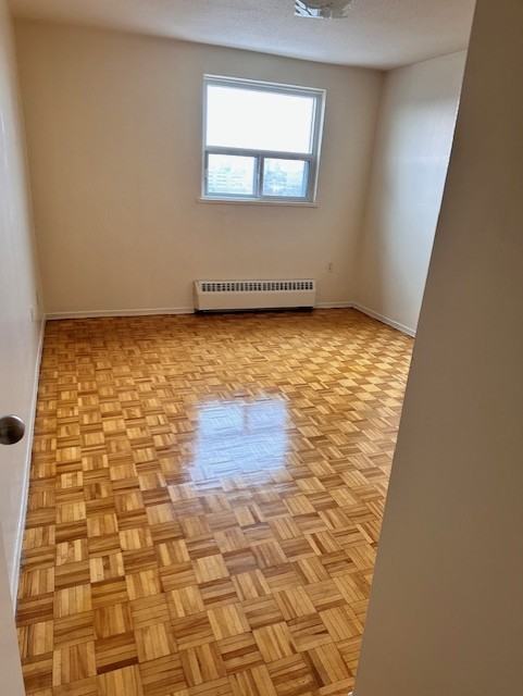 Linda Court - Photo 5 of 11