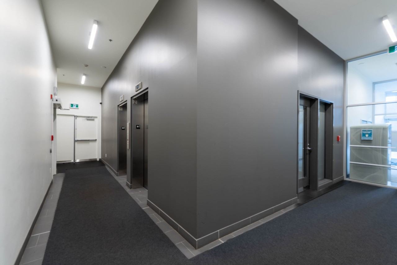 98 Market - Photo 6 of 50