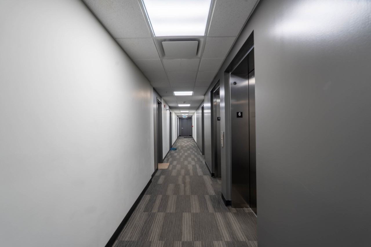 98 Market - Photo 7 of 50