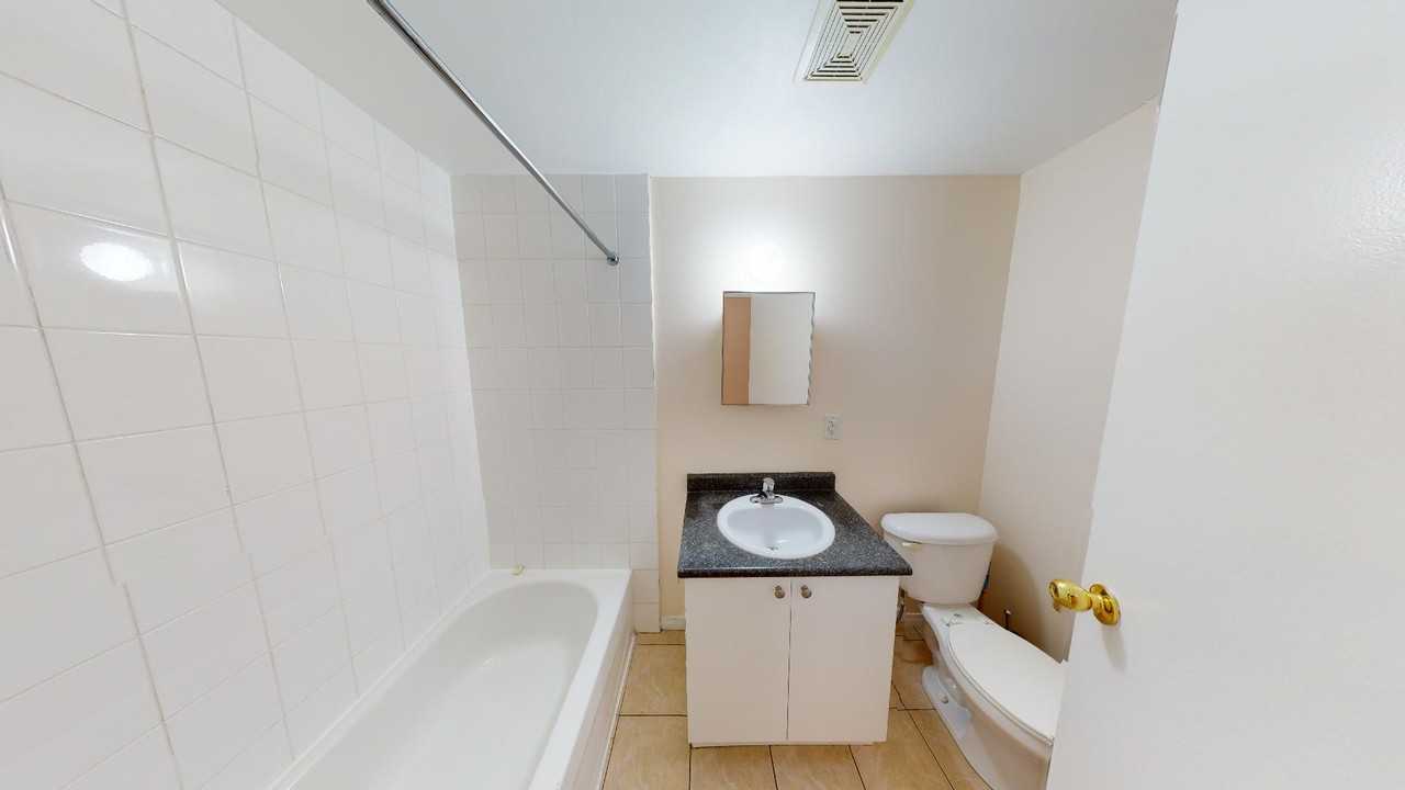 Danforth & Victoria Park Apartments - Photo 4 of 11