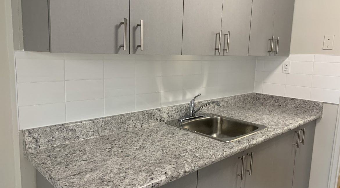 52 Park Street East - Photo 6 of 20