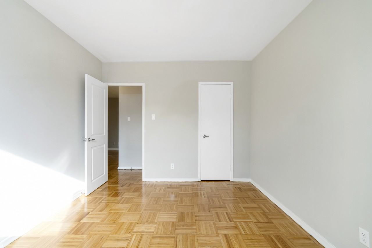 183 Berry Road - Photo 7 of 18