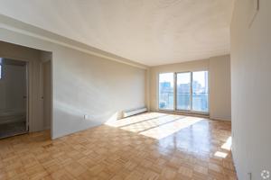 featured image of 898 Jane St