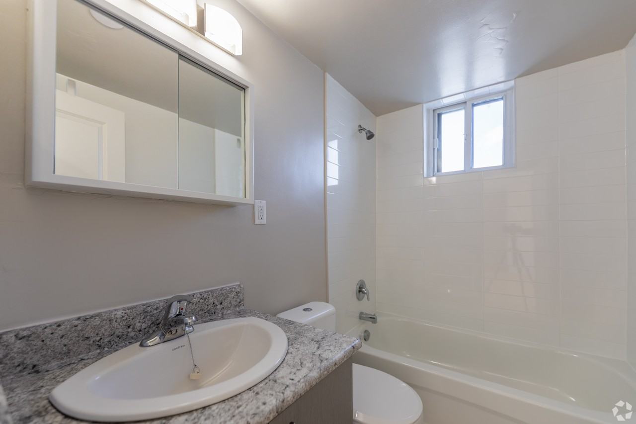 898 Jane Street - Photo 6 of 16