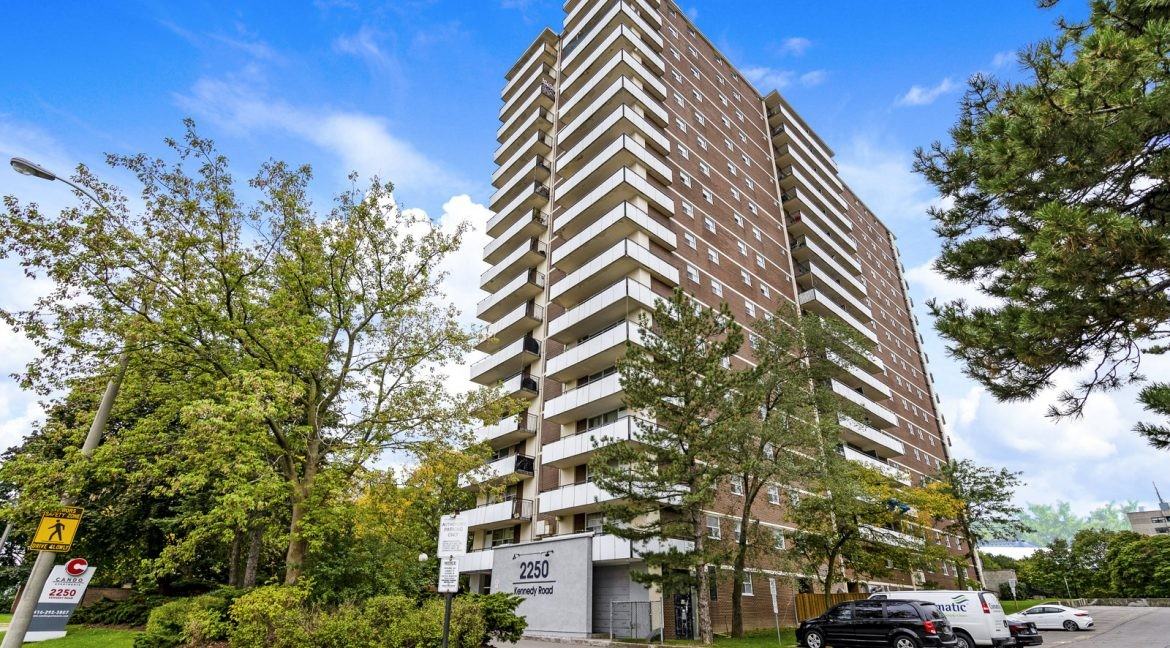 2250 Kennedy Rd - Photo 2 of 30