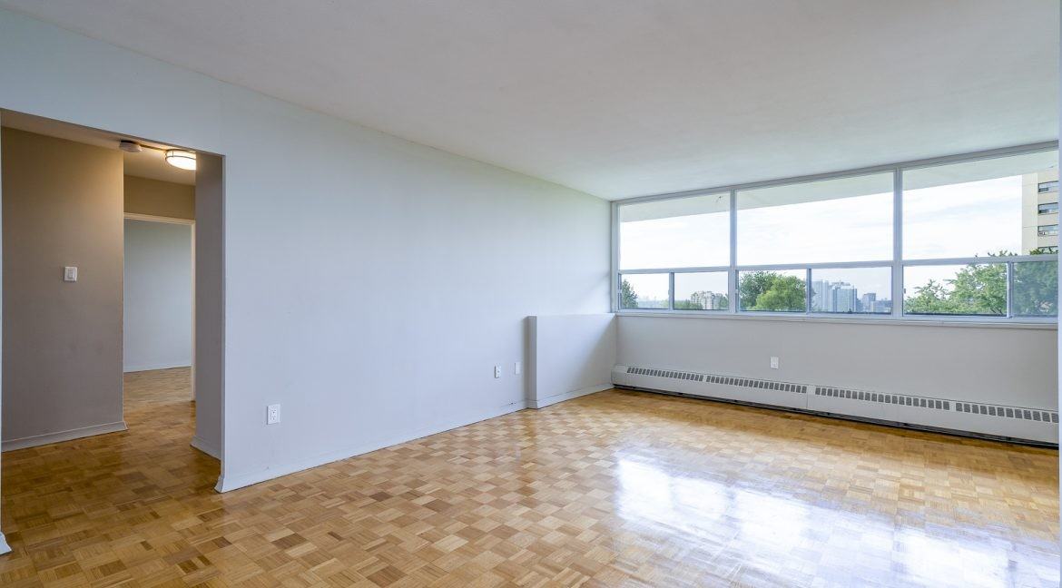 2960 Don Mills Road - Photo 6 of 42