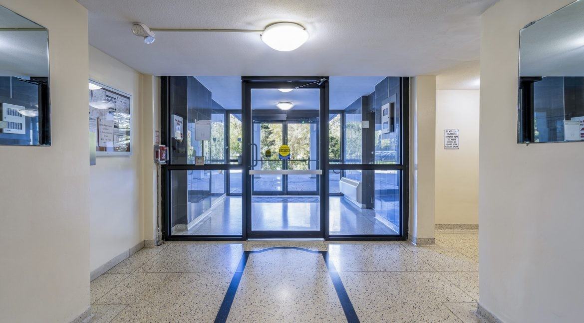 1 Canyon Ave - Photo 4 of 27