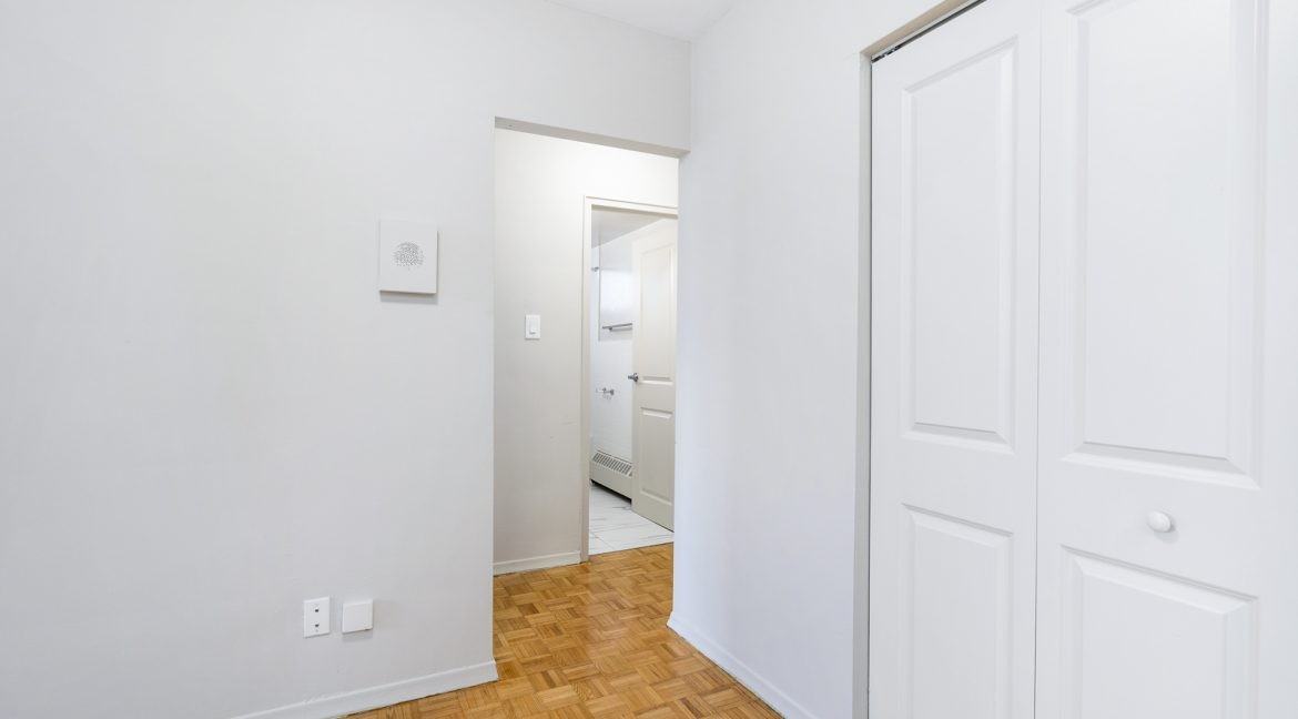 30 Speers Road - Photo 6 of 23