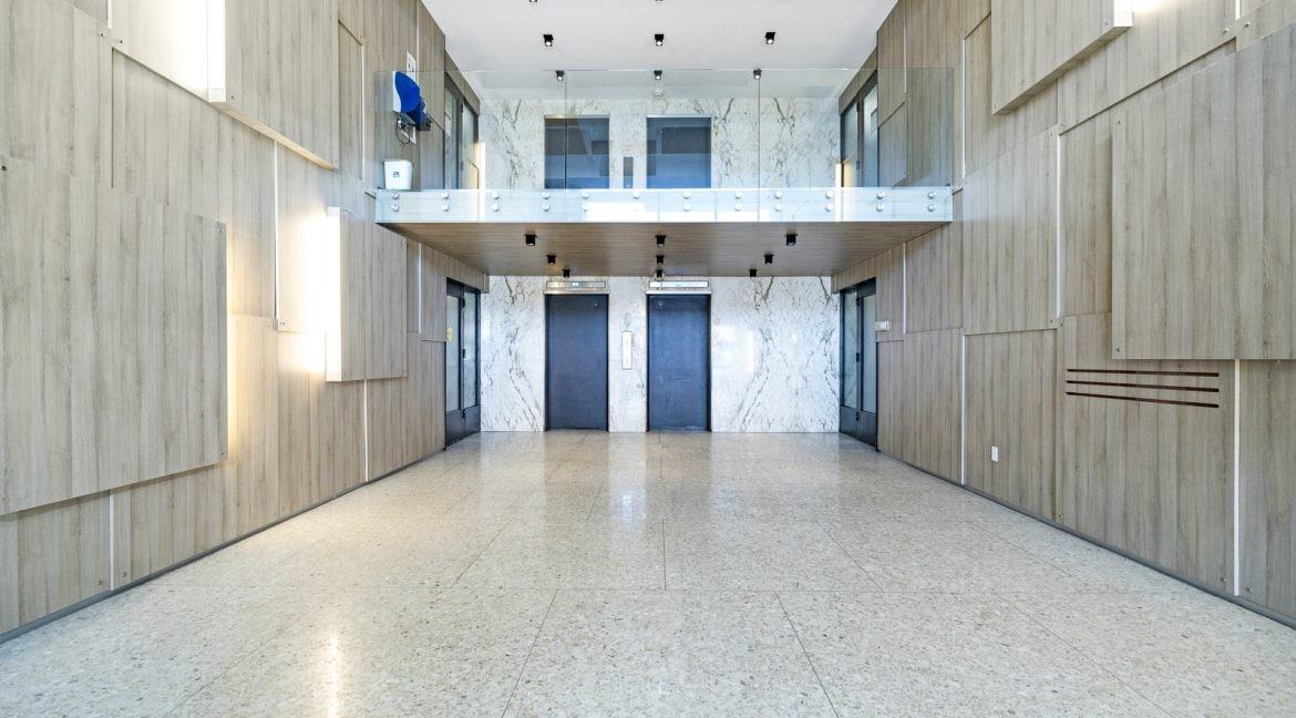 3201 Lawrence Ave East - Photo 3 of 17