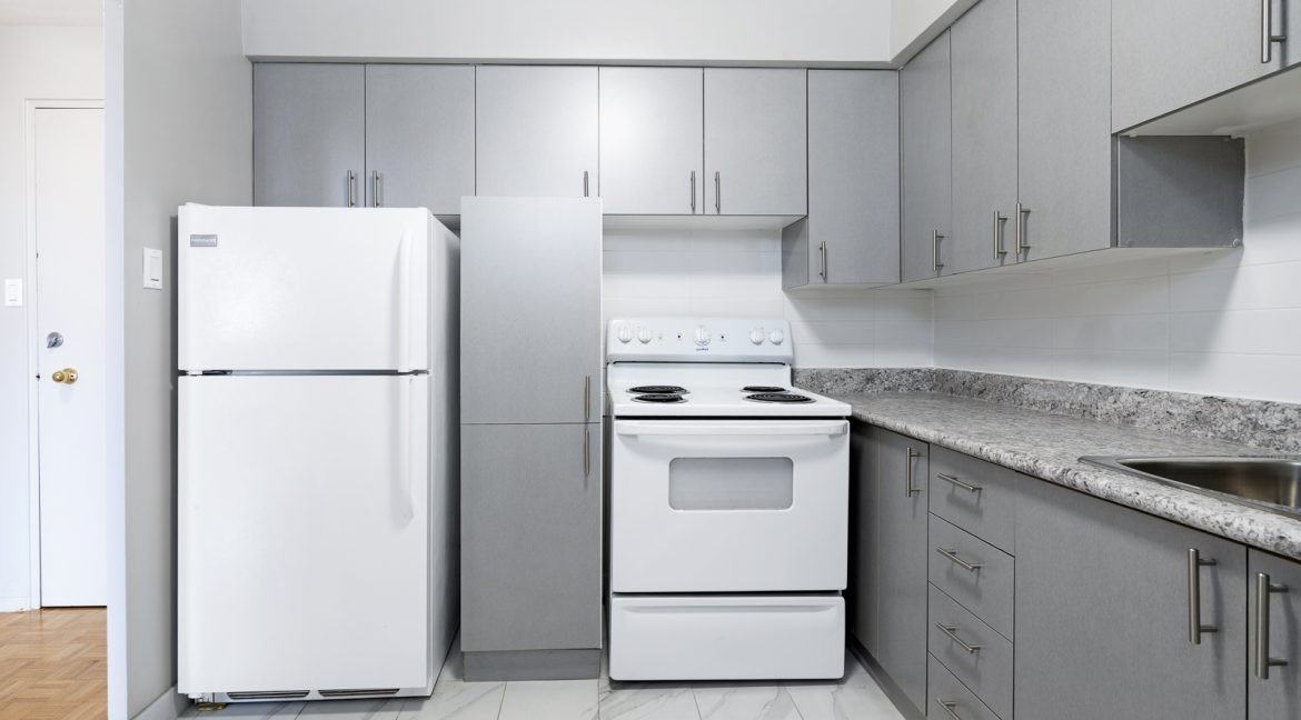 3201 Lawrence Ave East - Photo 7 of 17