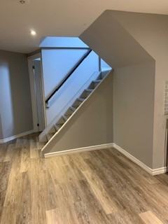 3 Glengarry Road Lower Unit - Photo 4 of 14