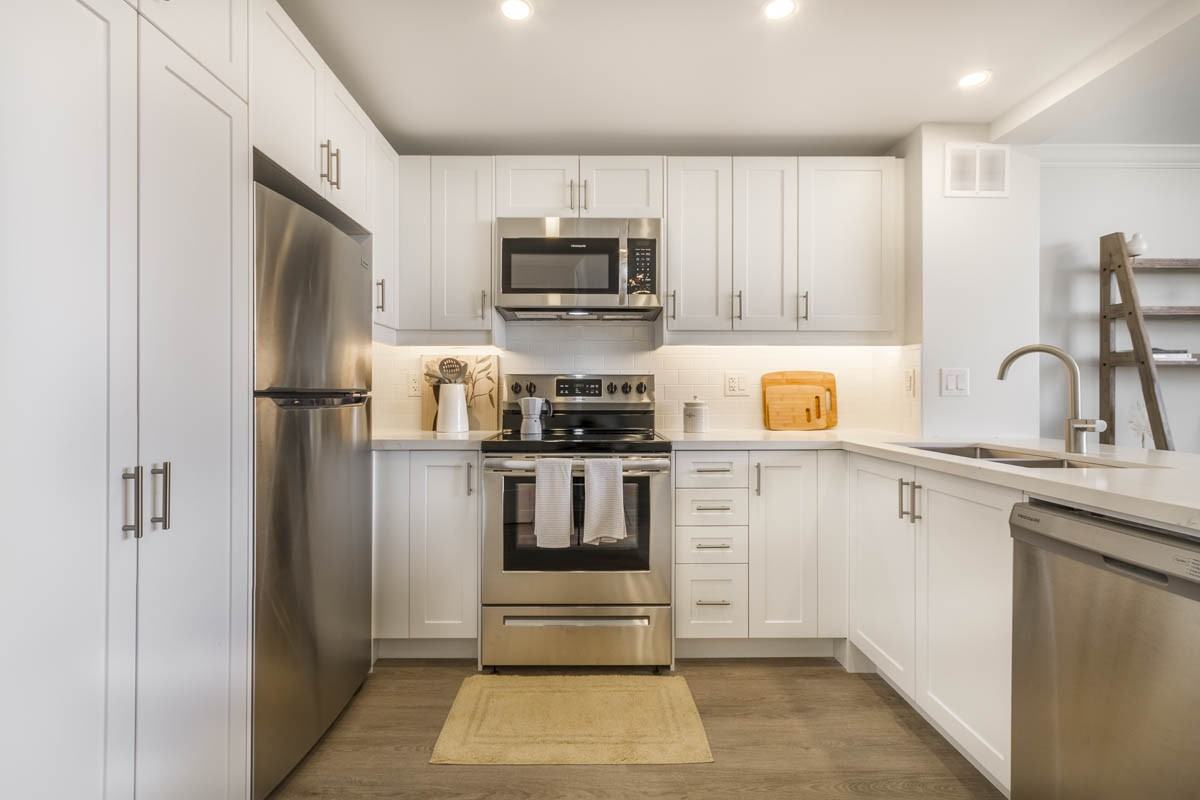 633 Northcliffe Blvd - Photo 3 of 13