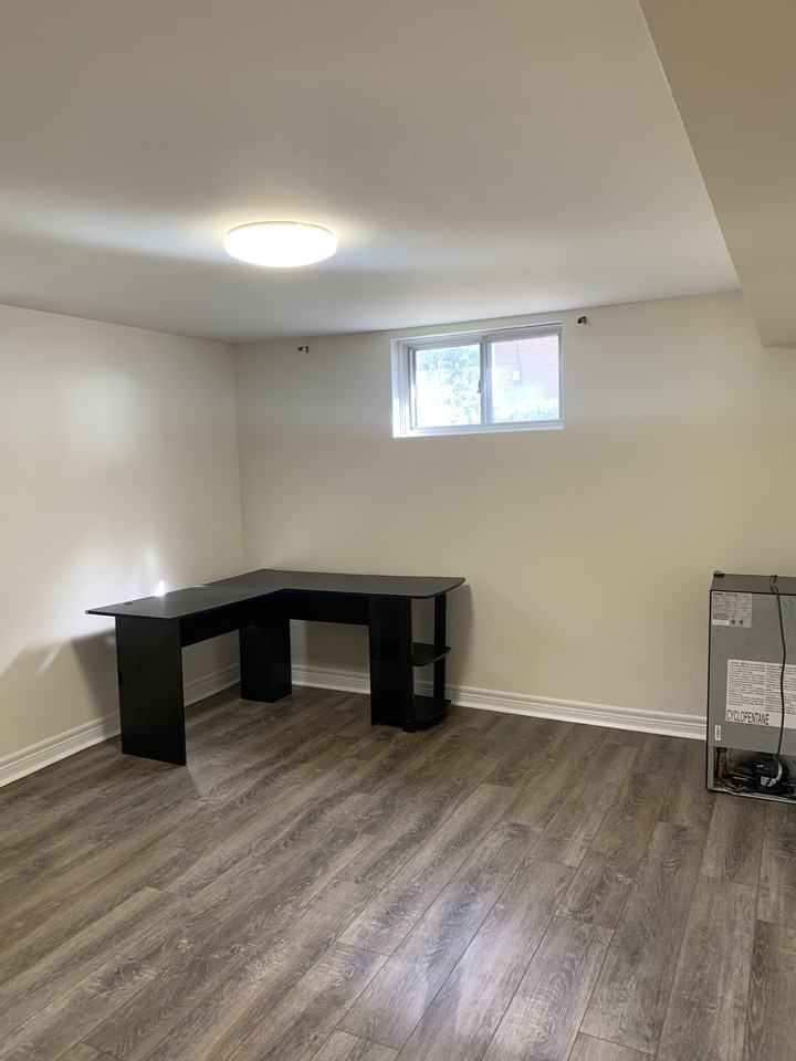 110 Elgin Street, Thorold - Photo 6 of 9