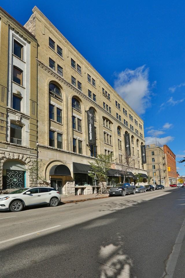 The Penthouse - Photo 5 of 43