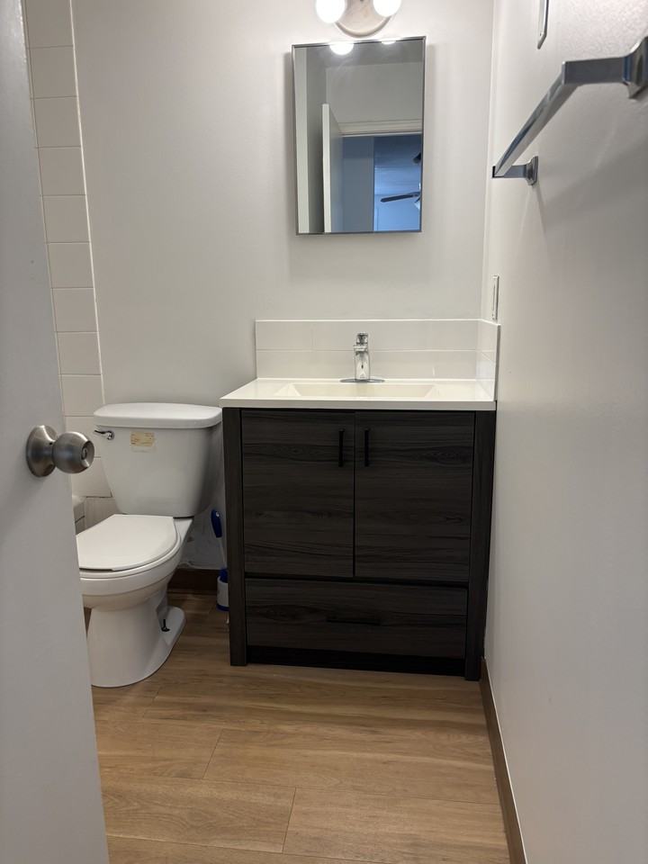 2218 Halifax St. - Photo 4 of 12