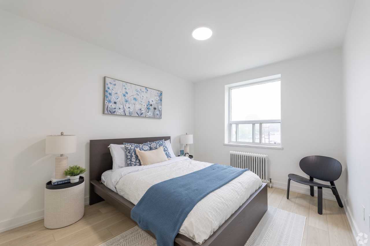 1170 Fennel Avenue East - Photo 7 of 13