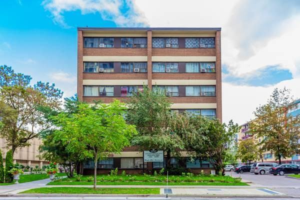 36 Thorncliffe Park Drive - Photo 2 of 19