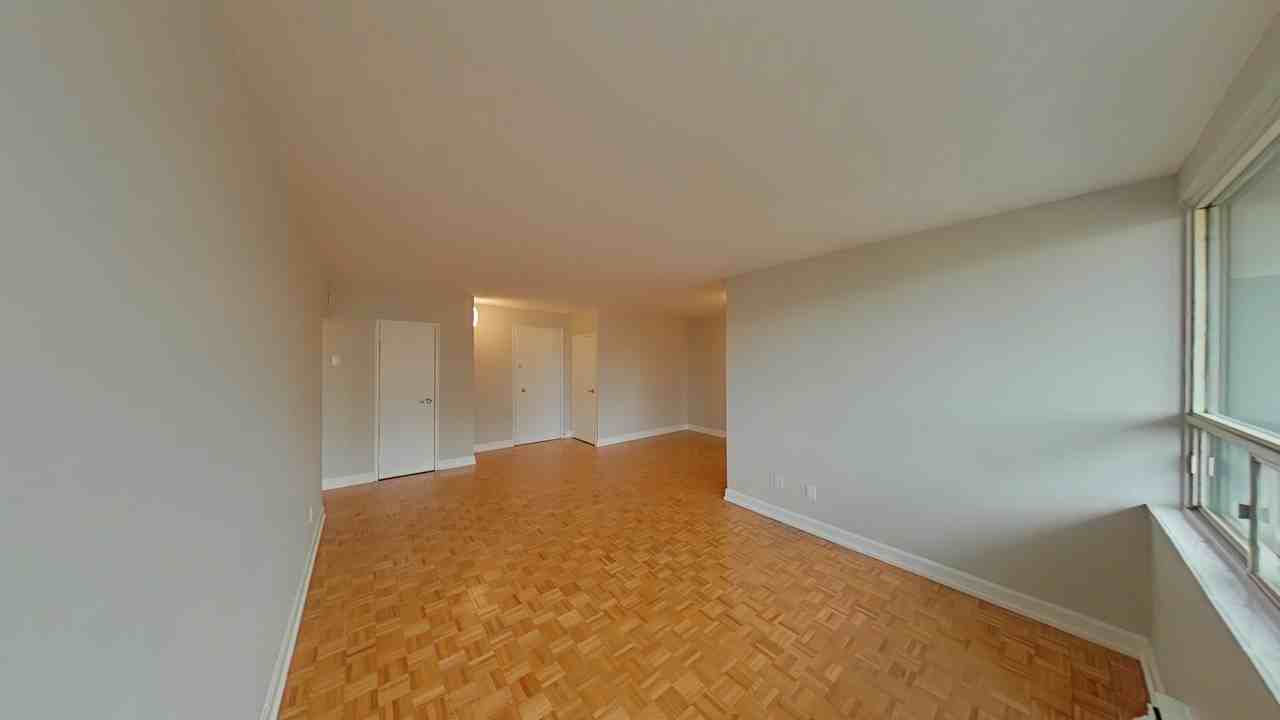 36 Thorncliffe Park Drive - Photo 6 of 19