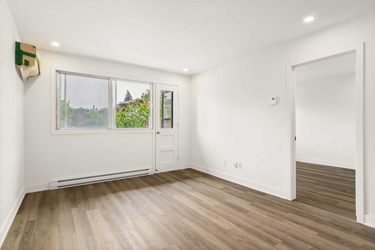 2655 Hogan - Photo 2 of 17