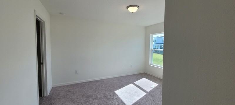 1195 Papaya Cir - Photo 5 of 13