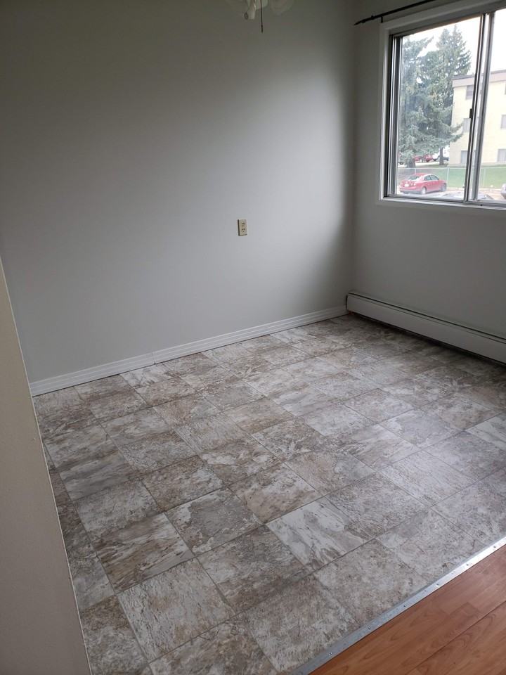 Barton Place - Photo 7 of 13