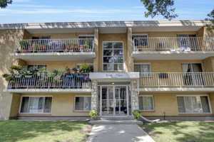 featured image of 2270 Cornwall St