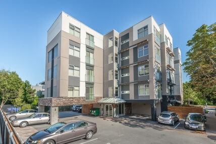 The Chambers Apartments - Photo 5 of 11