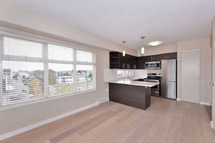 The Chambers Apartments - Photo 7 of 11