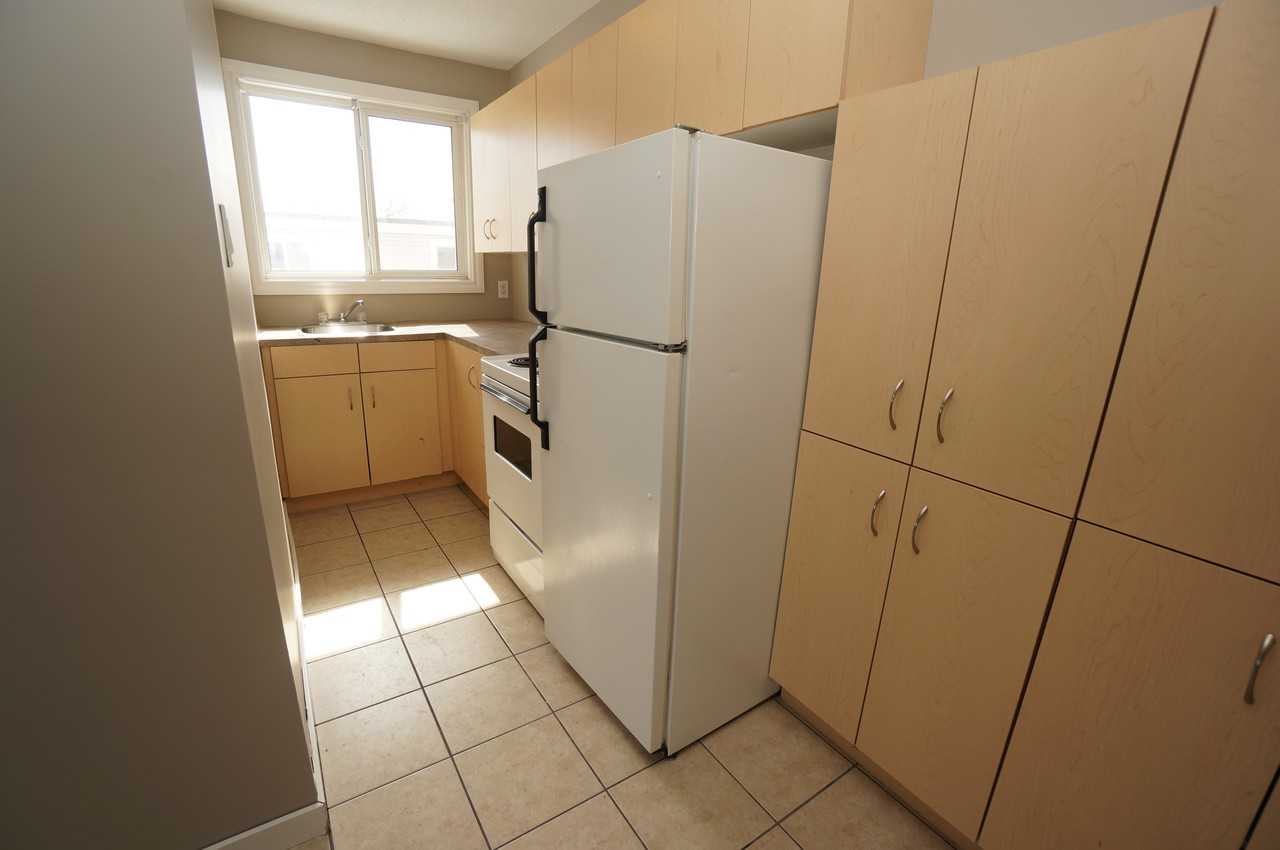 Rosario Apartments - Photo 4 of 50