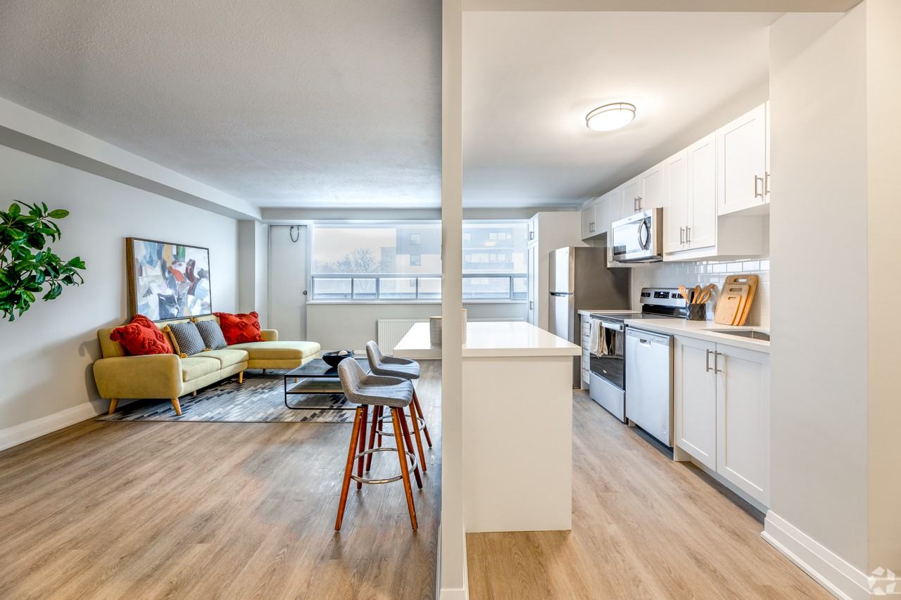 71 Parkwoods Village Drive - Photo 6 of 12