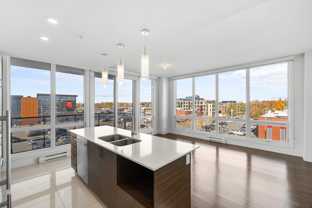 775 Av. Plymouth, apt. 306 - Photo 1 of 1