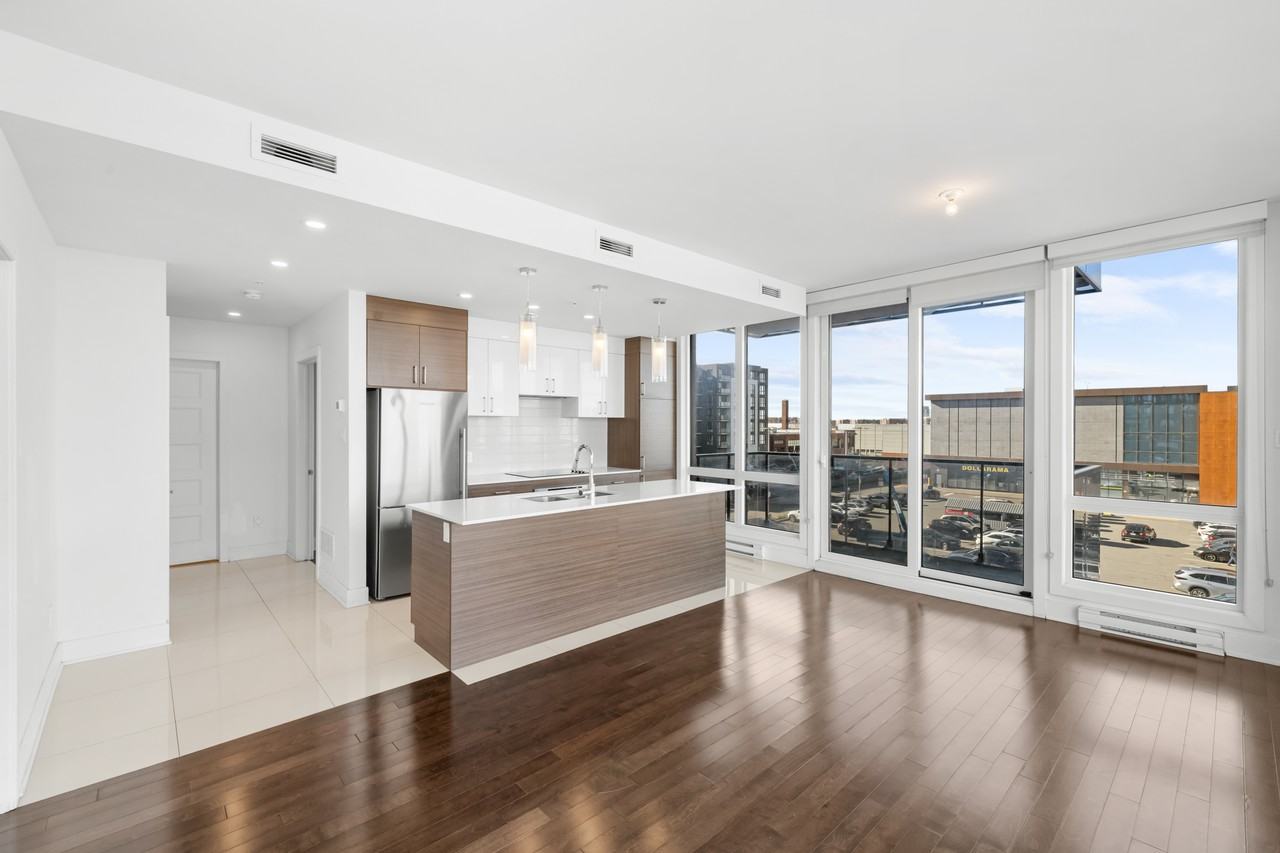 775 Av. Plymouth, apt. 306 - Photo 4 of 16