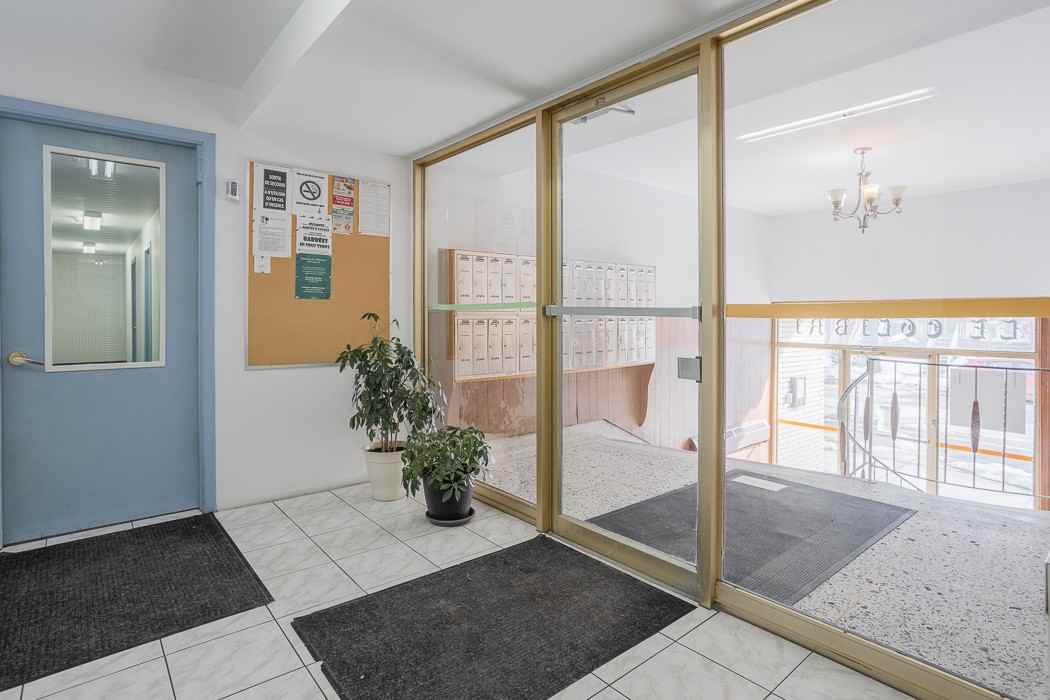 8877 Lajeunesse - Photo 5 of 17