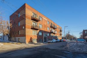featured image of 1155 Rue Everett