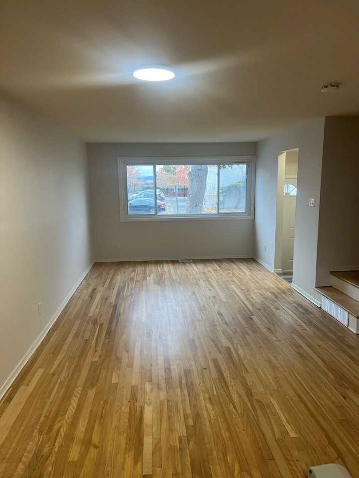 1482 A Morisset Avenue - Photo 3 of 10