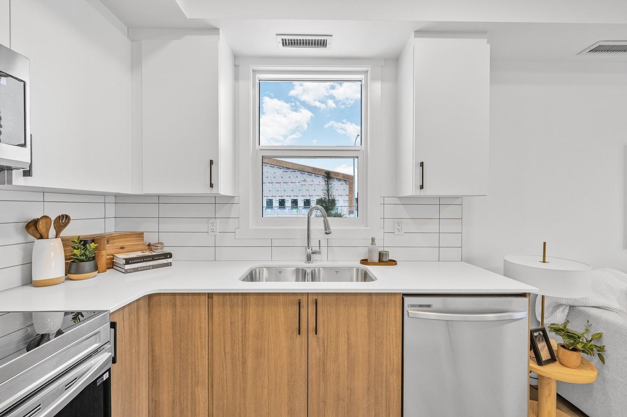 Urban Flats - Photo 7 of 32