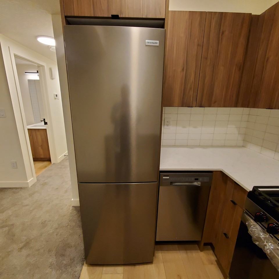 7424 95 ST Basement Suite - Photo 3 of 14